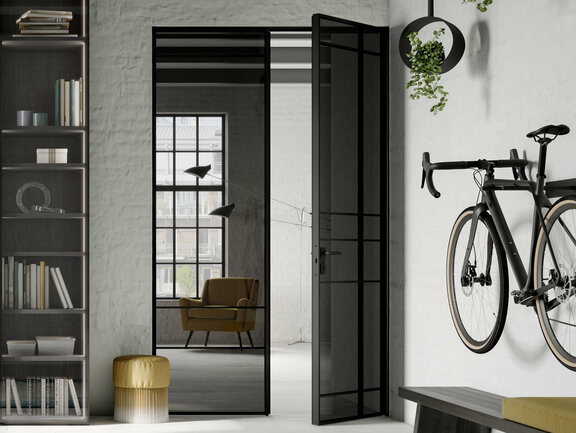 Alurahmendrehtür RPE und Swing Door Slim Line 2-flügelig